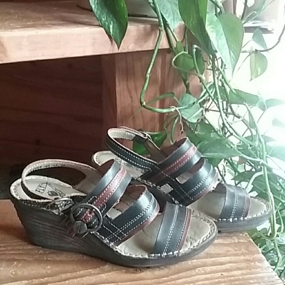 Fly London Shoes - Fly sandles